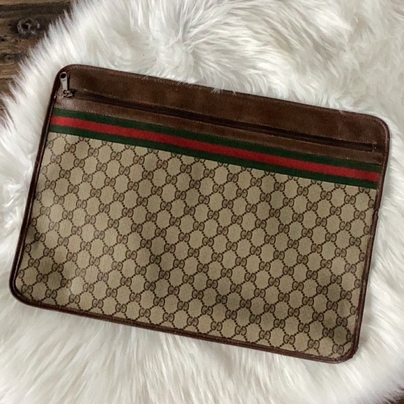 Gucci Handbags - Vintage 1980’s Gucci Ophidia logo large portfolio EVC